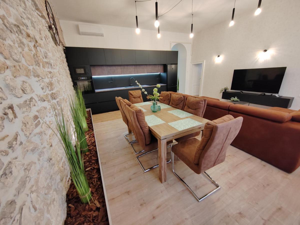 Town Square Apartment Zadar Exterior foto
